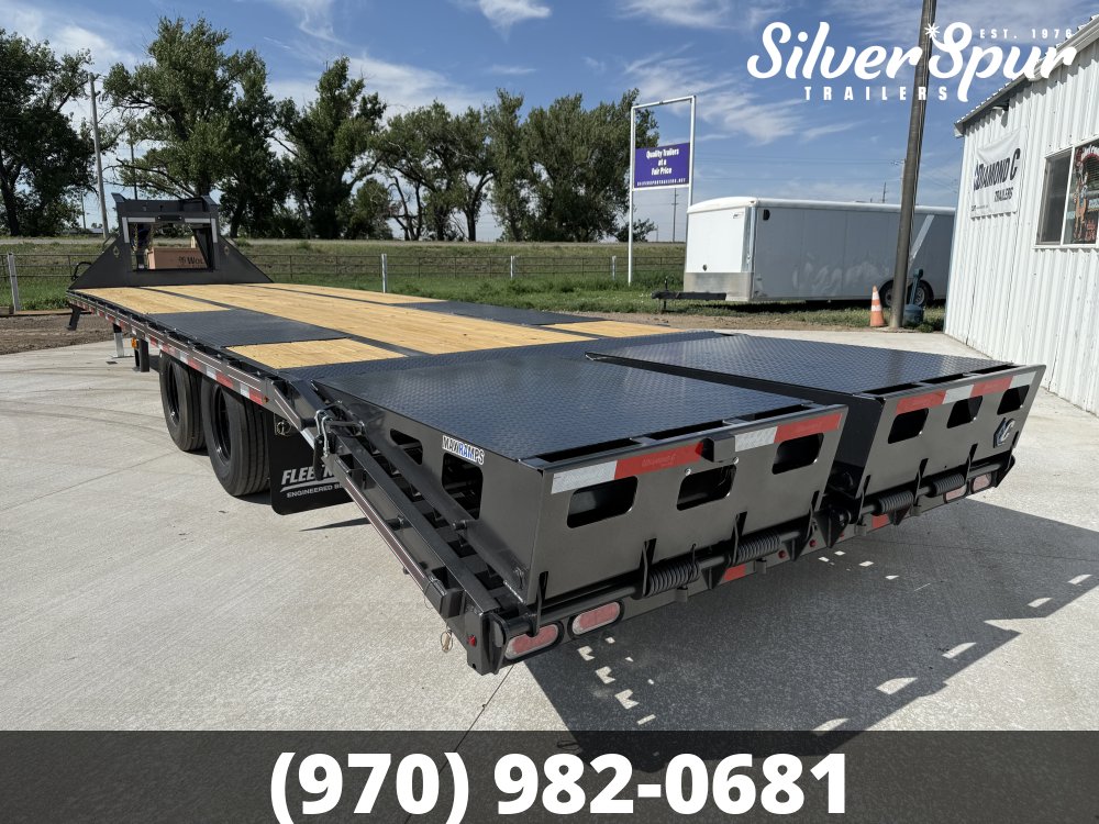 2026 Diamond C FMAX212 32x102 Max Ramp Gooseneck Trailer