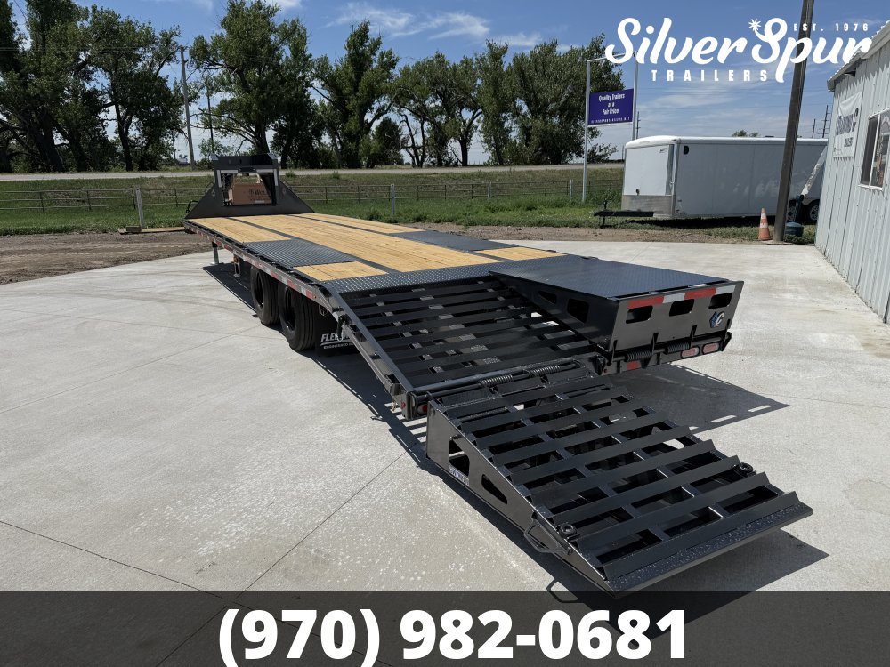 2026 Diamond C FMAX212 32x102 Max Ramp Gooseneck Trailer