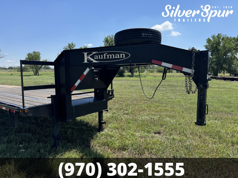 2019 Kaufman 40' Gooseneck Flatbed Trailer