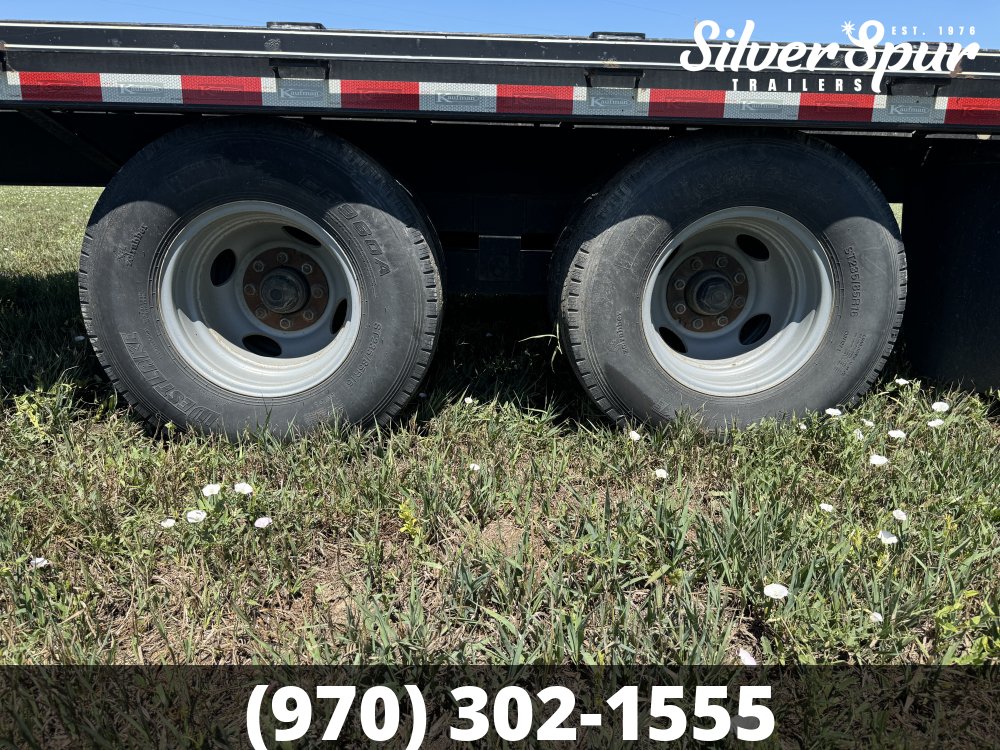 2019 Kaufman 40' Gooseneck Flatbed Trailer