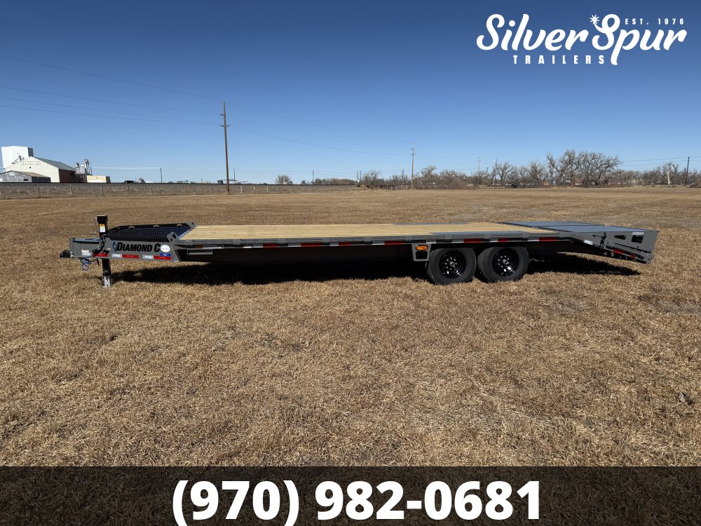 2026 Diamond C DEC207 24x102 Deckover Trailer