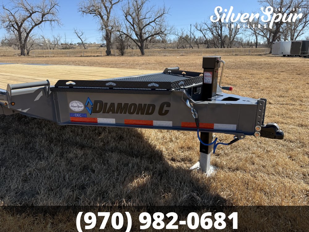 2026 Diamond C DEC207 24x102 Deckover Trailer
