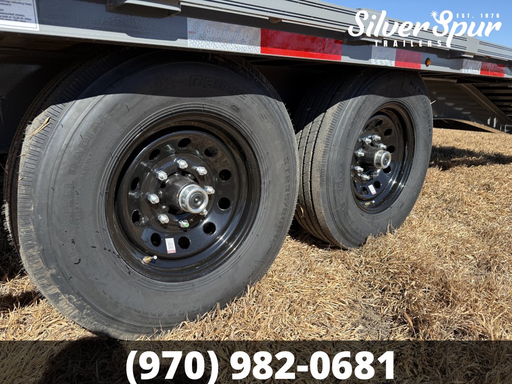 2026 Diamond C DEC207 24x102 Deckover Trailer