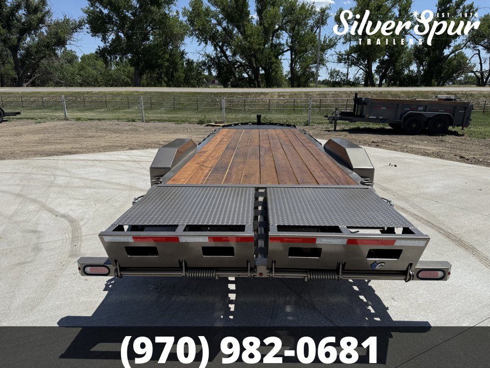 2026 Diamond C LPX207 22x82 Equipment Trailer