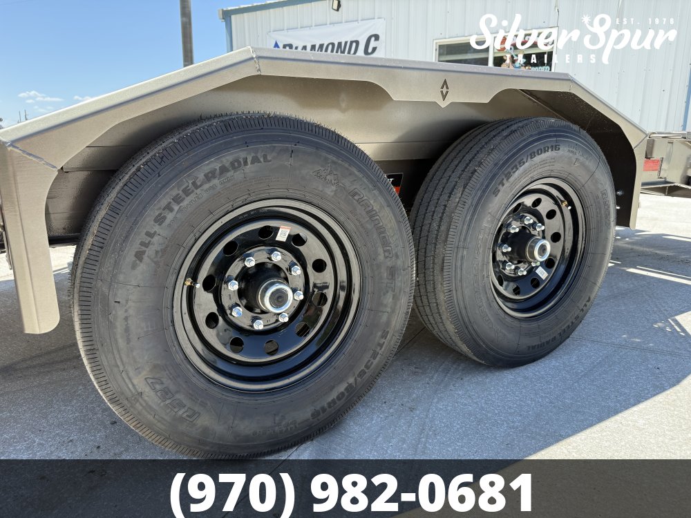 2026 Diamond C LPX207 22x82 Equipment Trailer