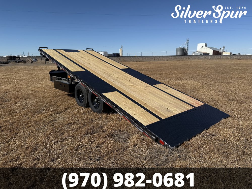 2026 Diamond C DET207 22x102 Deckover Tilt Trailer
