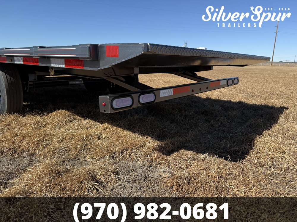 2026 Diamond C DET207 22x102 Deckover Tilt Trailer