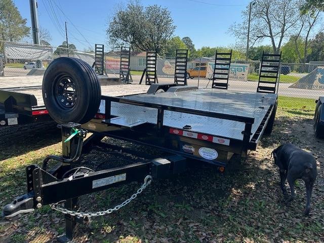 8.5'x24' PROSPECTOR BY COV WAGON Equipment