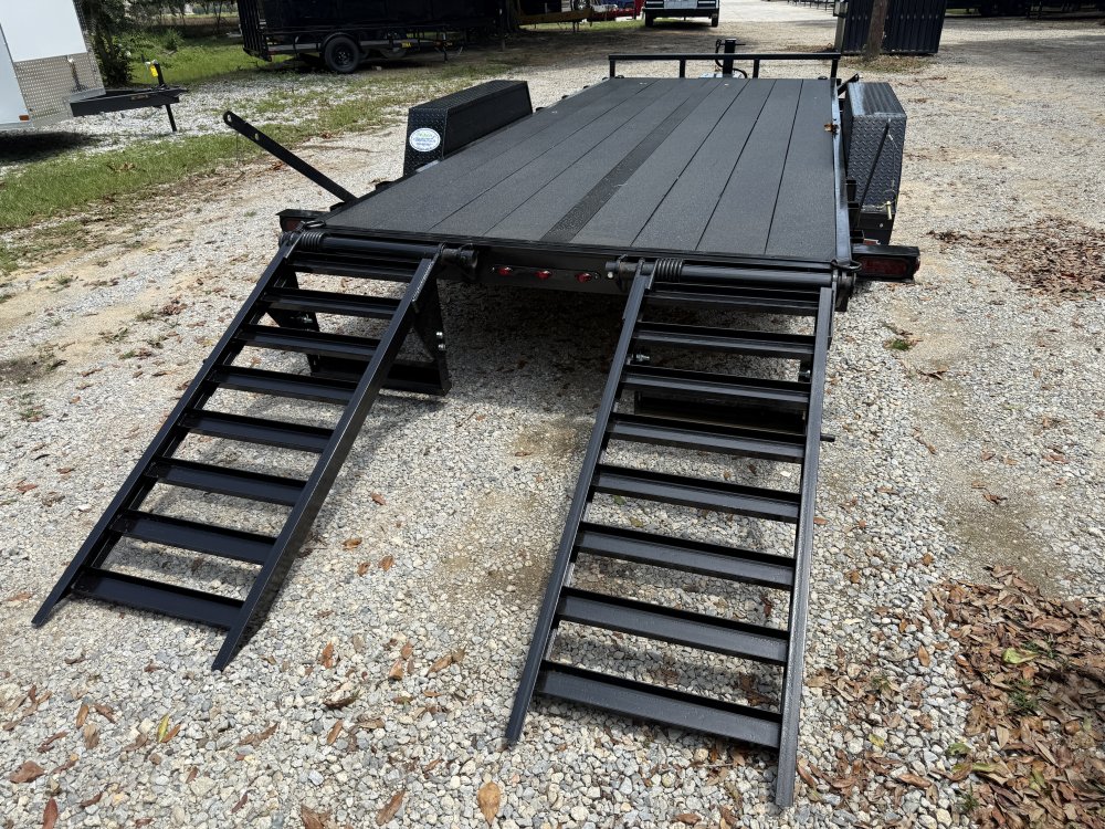 7'x18' PROSPECTOR BY COV WAGON Equipment