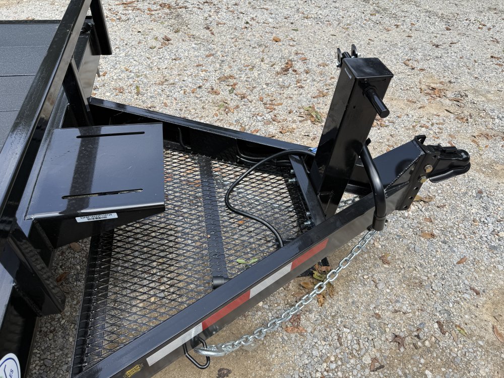 7'x18' PROSPECTOR BY COV WAGON Equipment