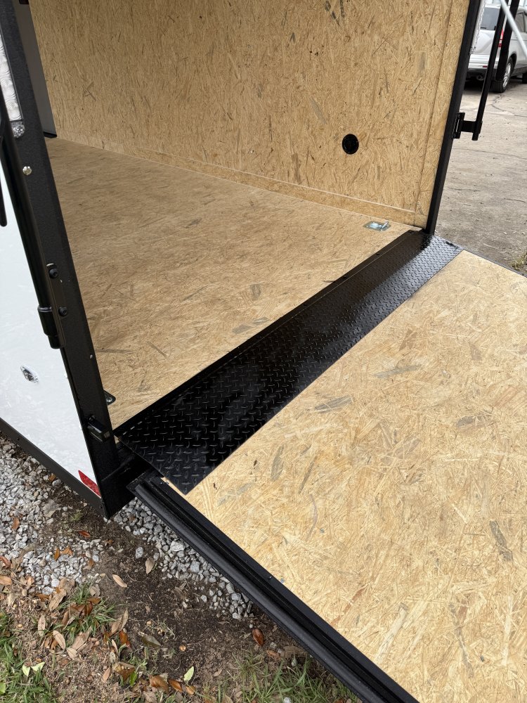 7'x16' COVERED WAGON Enclosed