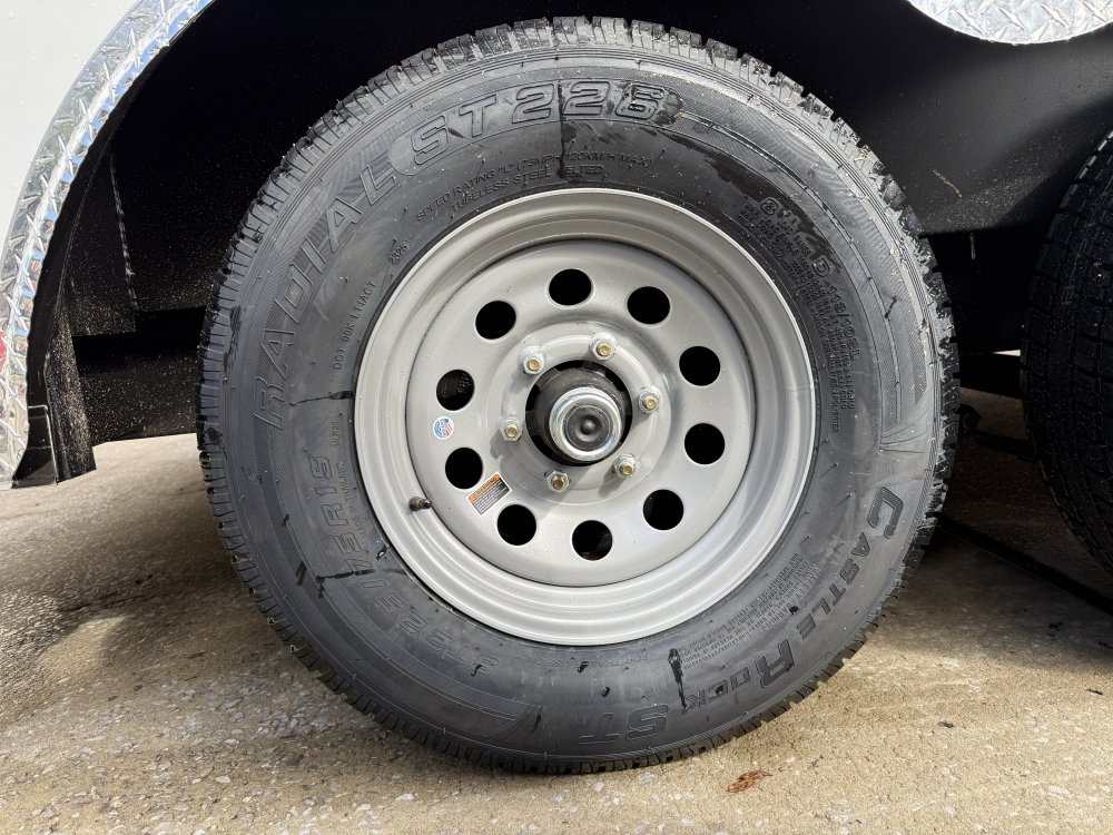 8.5'x16' COVERED WAGON Enclosed