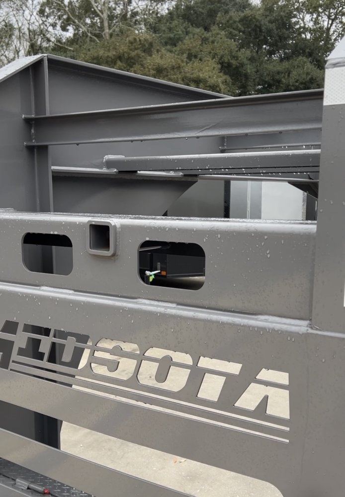 8' 6"x36' MIDSOTA BY NOVAE LLC Gooseneck