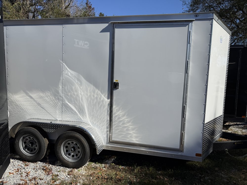 7'x14' Covered Wagon Enclosed