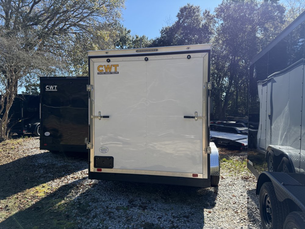 7'x14' Covered Wagon Enclosed