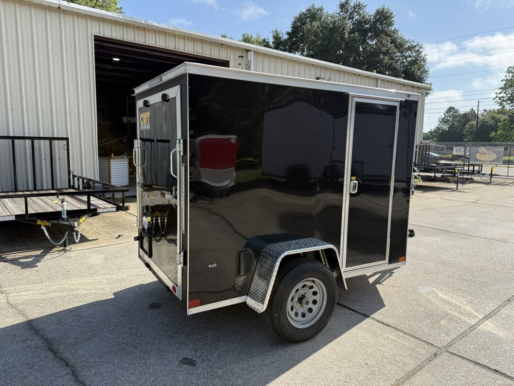 5'x8' Covered Wagon Enclosed