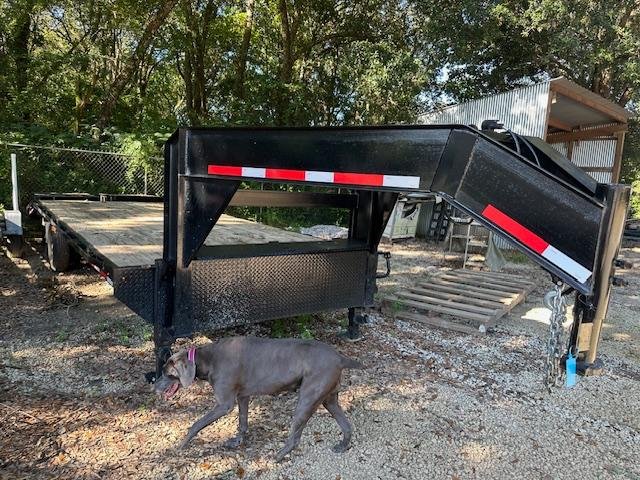 8.5'x205' Caliber Gooseneck