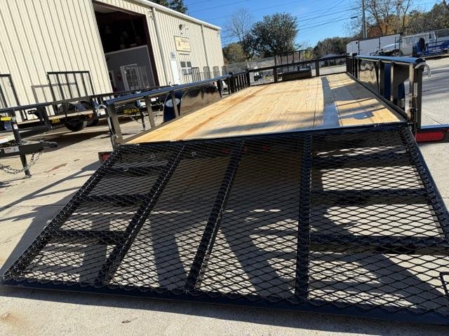 7'x18' Top Hat Utility