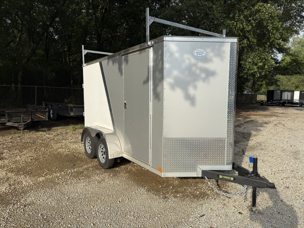 6'x12' Covered Wagon Enclosed
