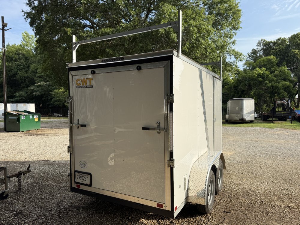 6'x12' Covered Wagon Enclosed