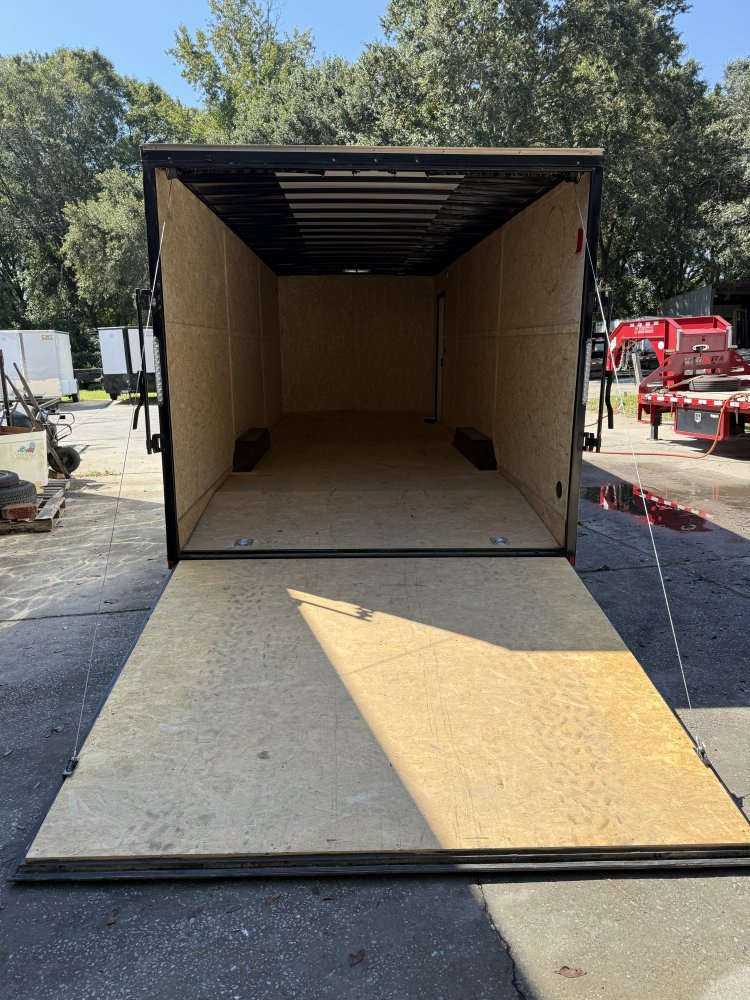8.5'x24' Criterion Enclosed