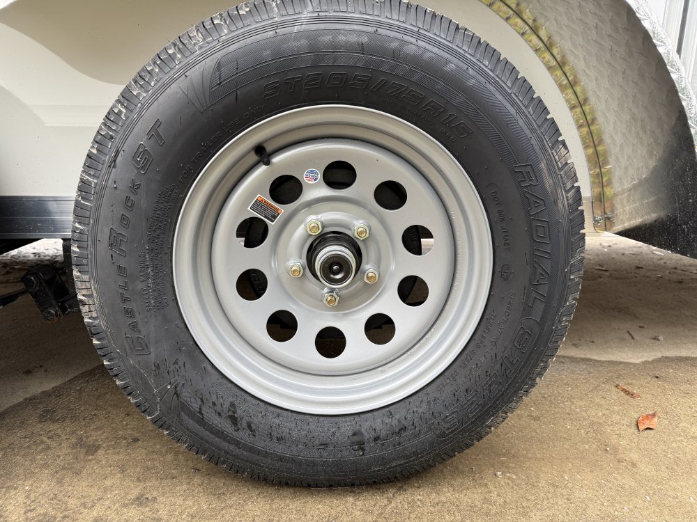 6'x12' Covered Wagon Enclosed