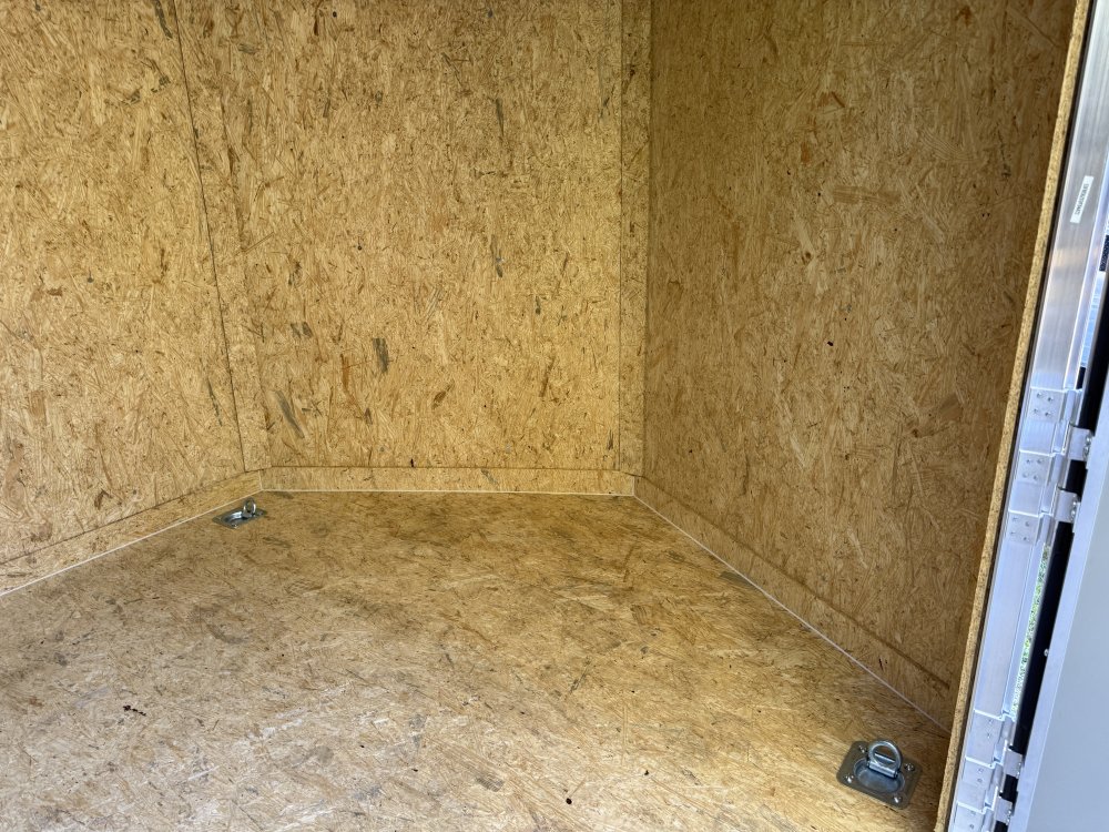 7'x16' Covered Wagon Enclosed