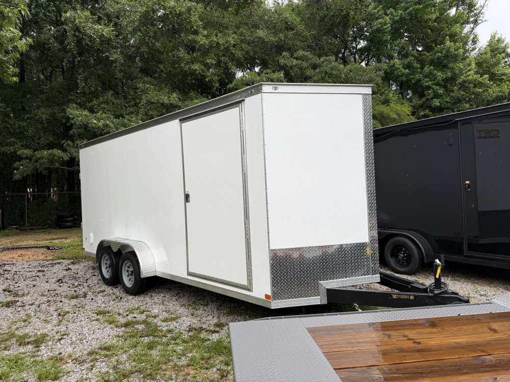 7'x18' Covered Wagon Enclosed