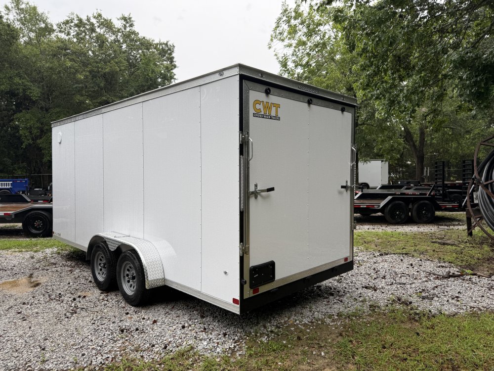 7'x18' Covered Wagon Enclosed