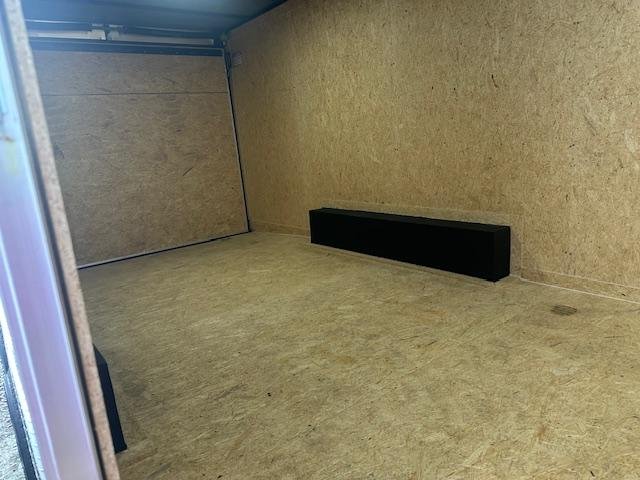 8.5'x20' COVERED WAGON Enclosed