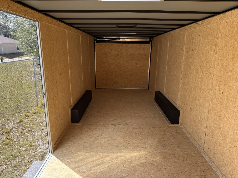 8.5'x24' Covered Wagon Enclosed