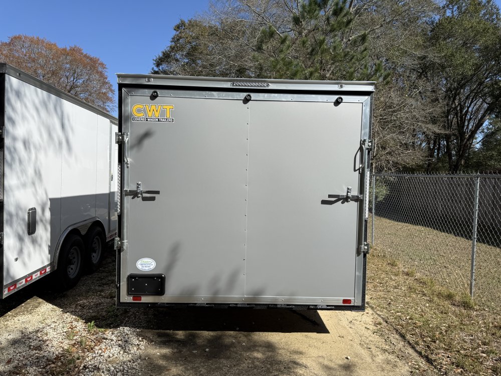8.5'x24' Covered Wagon Enclosed