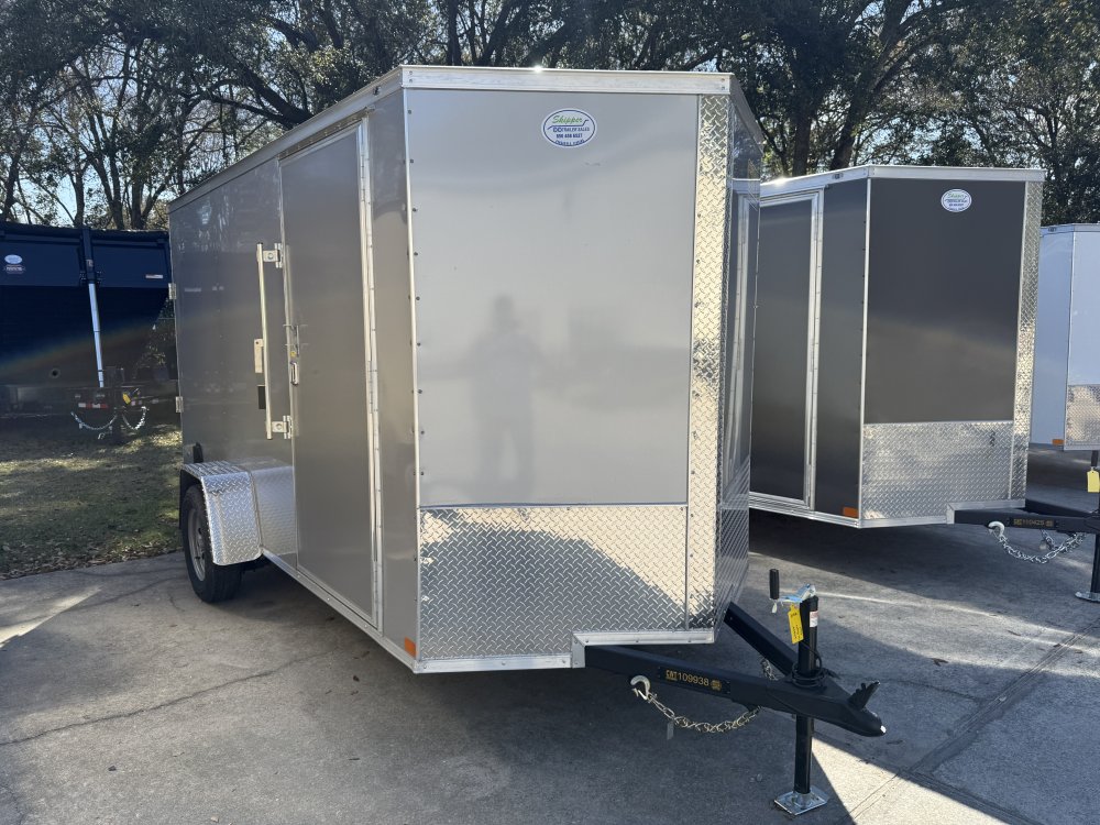 6'x12' Covered Wagon Enclosed