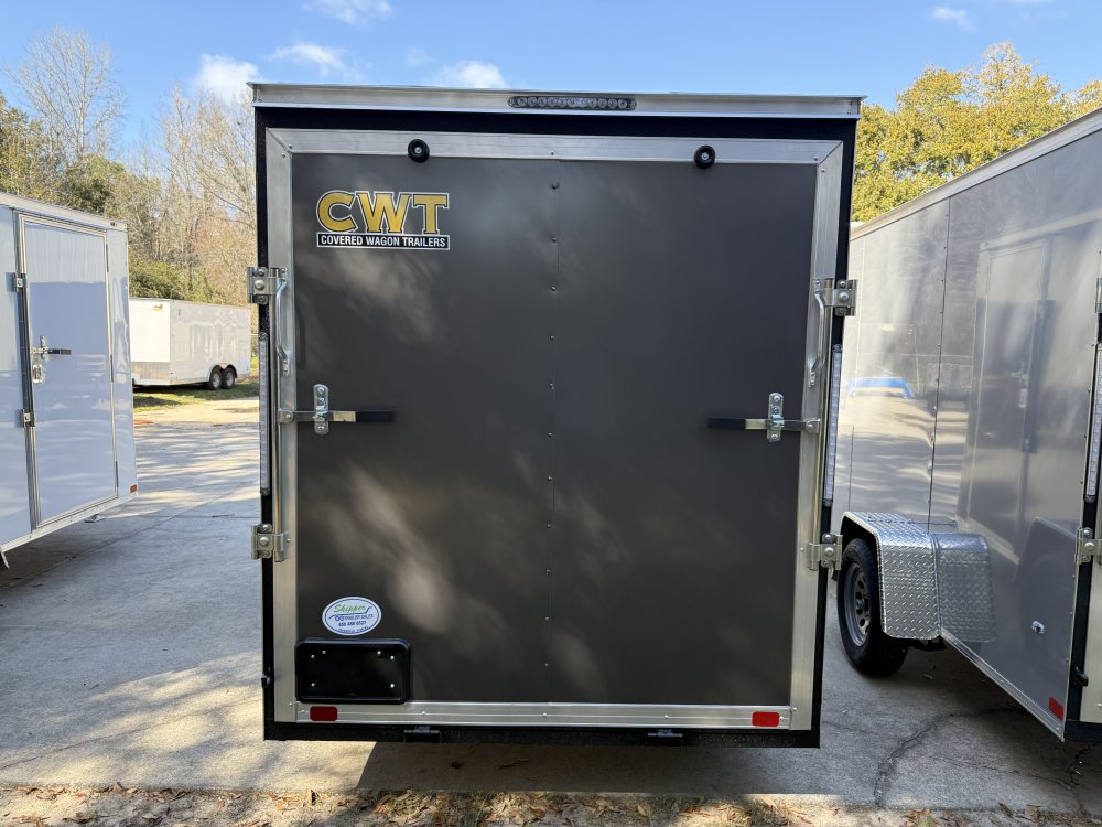 6'x12' Covered Wagon Enclosed