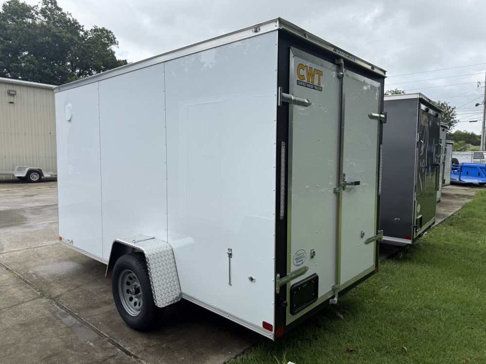 6'x12' Covered Wagon Enclosed