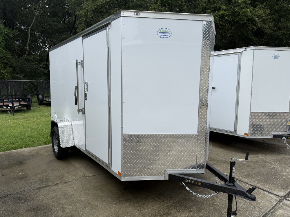 6'x12' Covered Wagon Enclosed