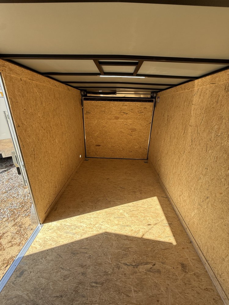 7'x12' Covered Wagon Enclosed