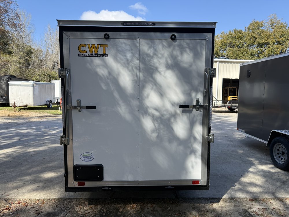 6'x12' Covered Wagon Enclosed