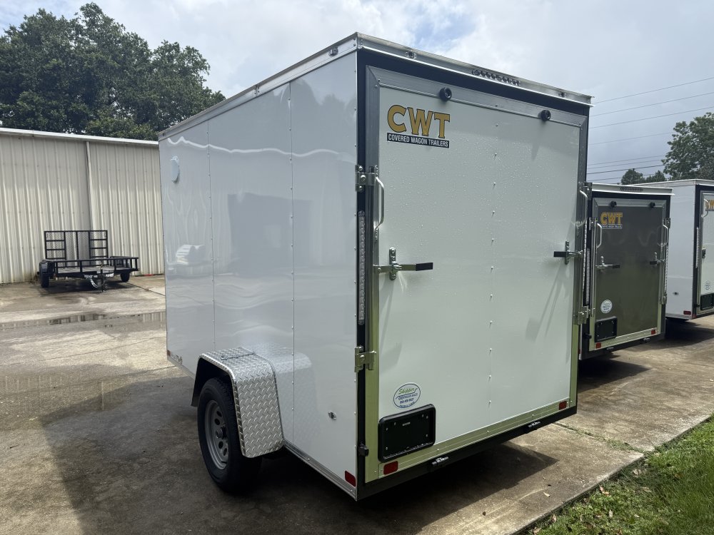 6'x10' Covered Wagon Enclosed