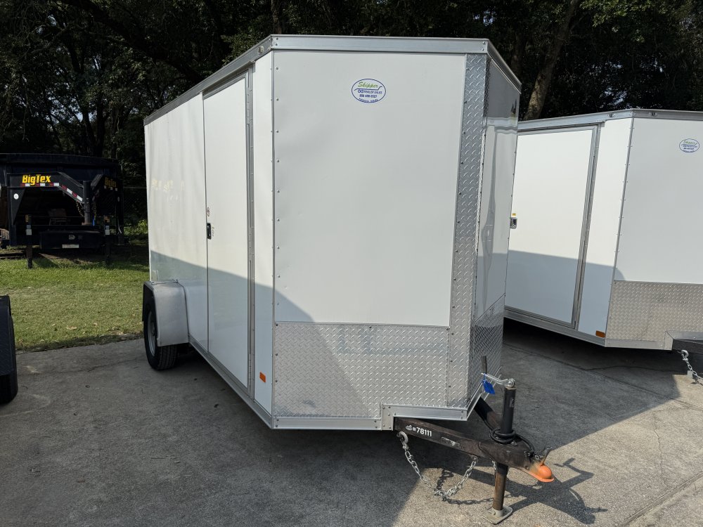 6'x12' Covered Wagon Enclosed