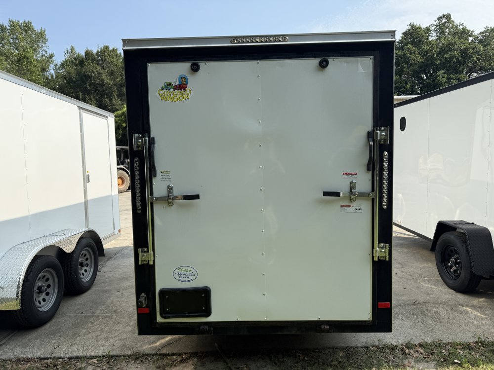 6'x12' Covered Wagon Enclosed