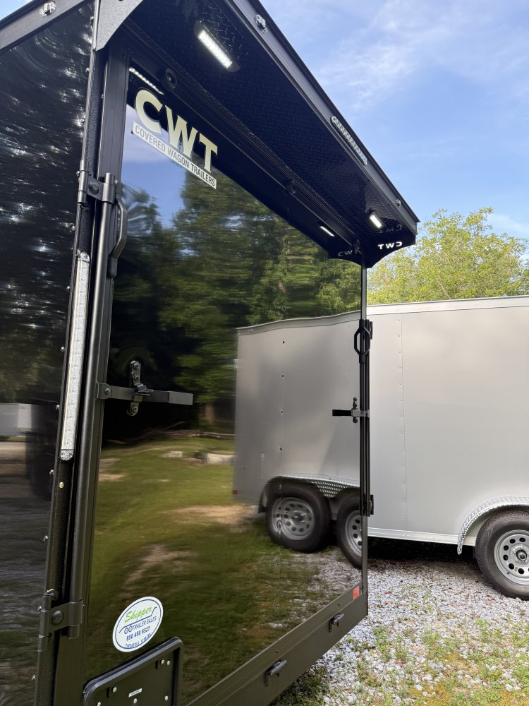 7'x14' Covered Wagon Enclosed