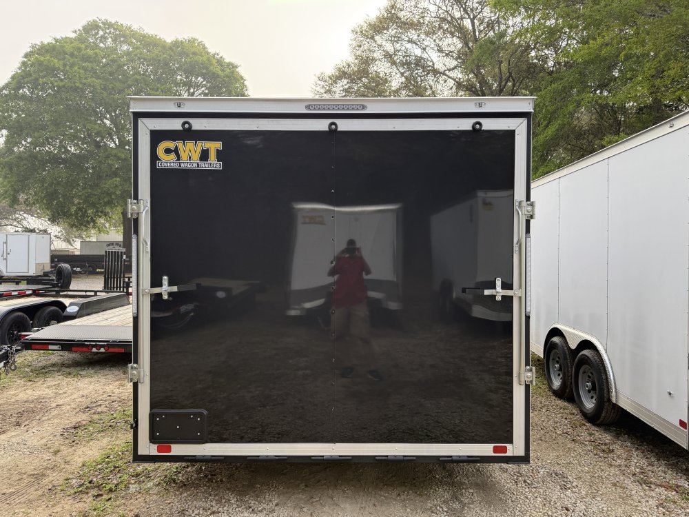 8.5'x16' Covered Wagon Enclosed