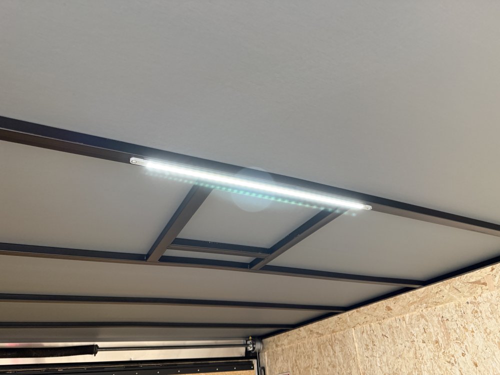 8.5'x16' Covered Wagon Enclosed