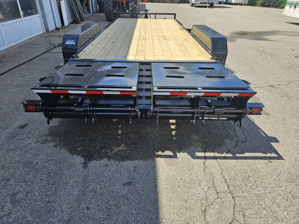 7'x20' Sure-Trac Equipment