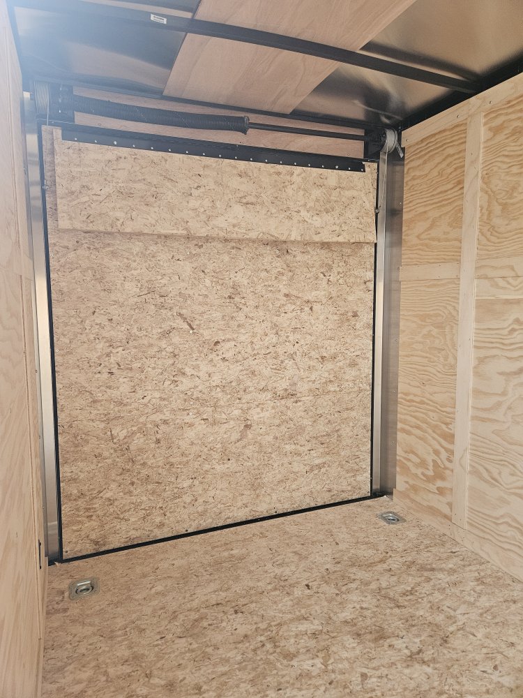 6'x10' Darkhorse Flat Front Enclosed