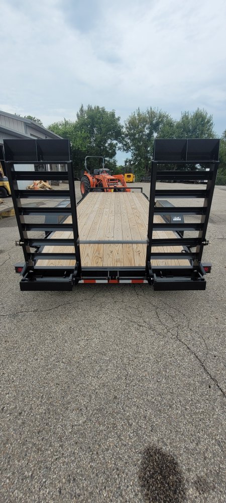 7'x20' Sure-Trac Equipment
