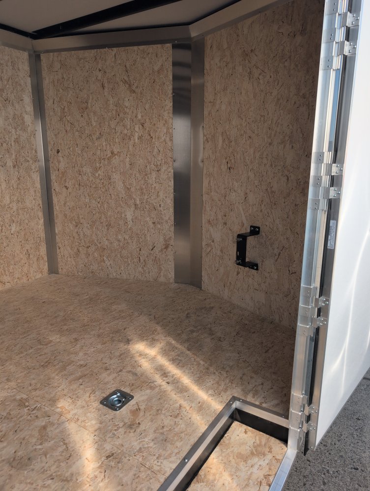 8.5'x24' Sure-Trac Enclosed