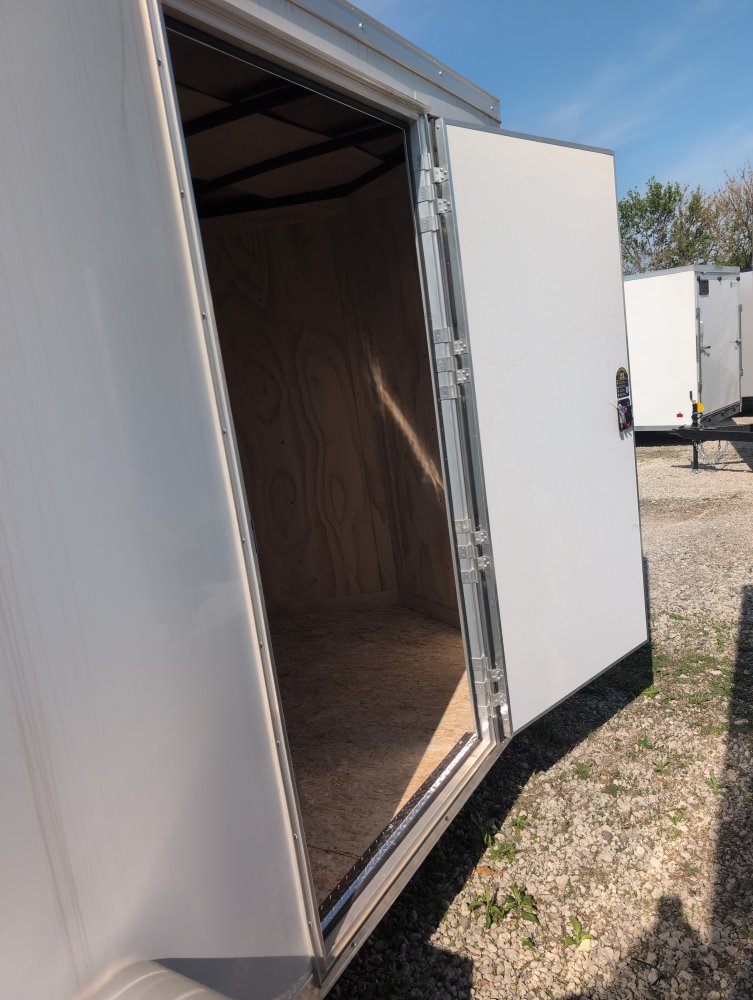 6'x12' DARKHORSE Enclosed