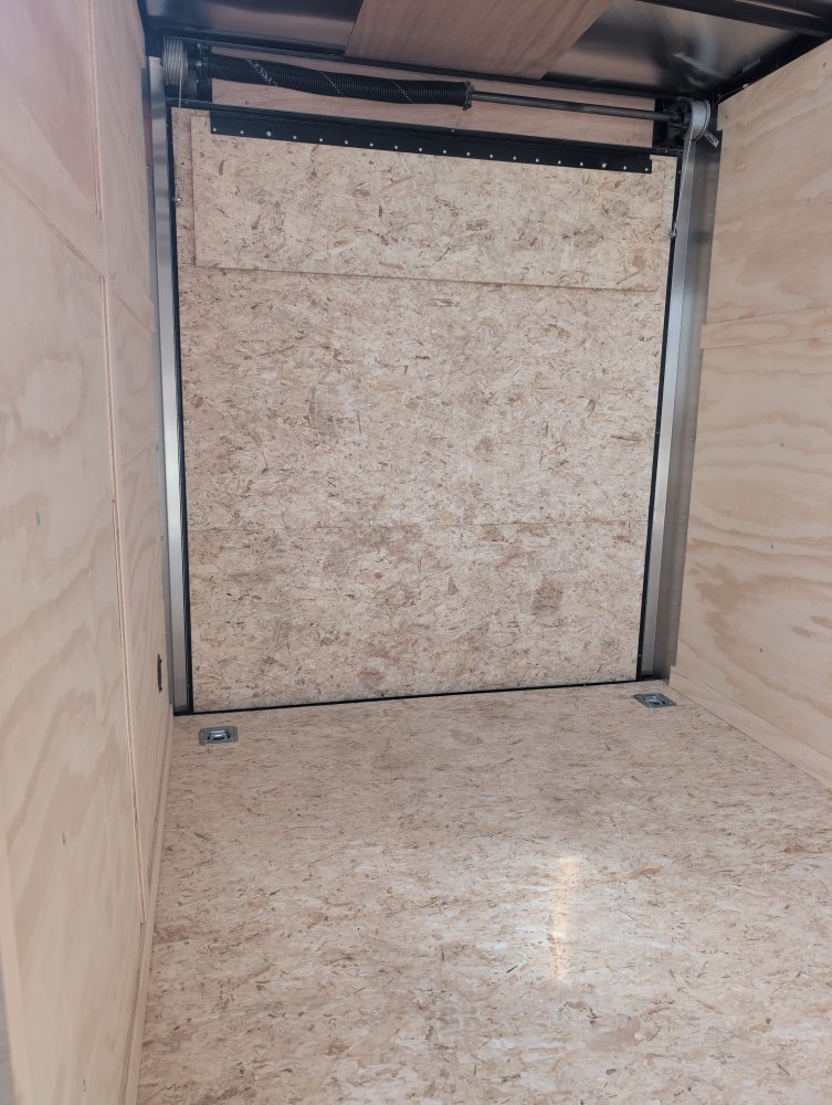 6'x12' DARKHORSE Enclosed